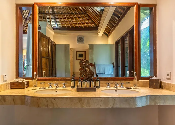 Natura And Villa Ubud (Bali)